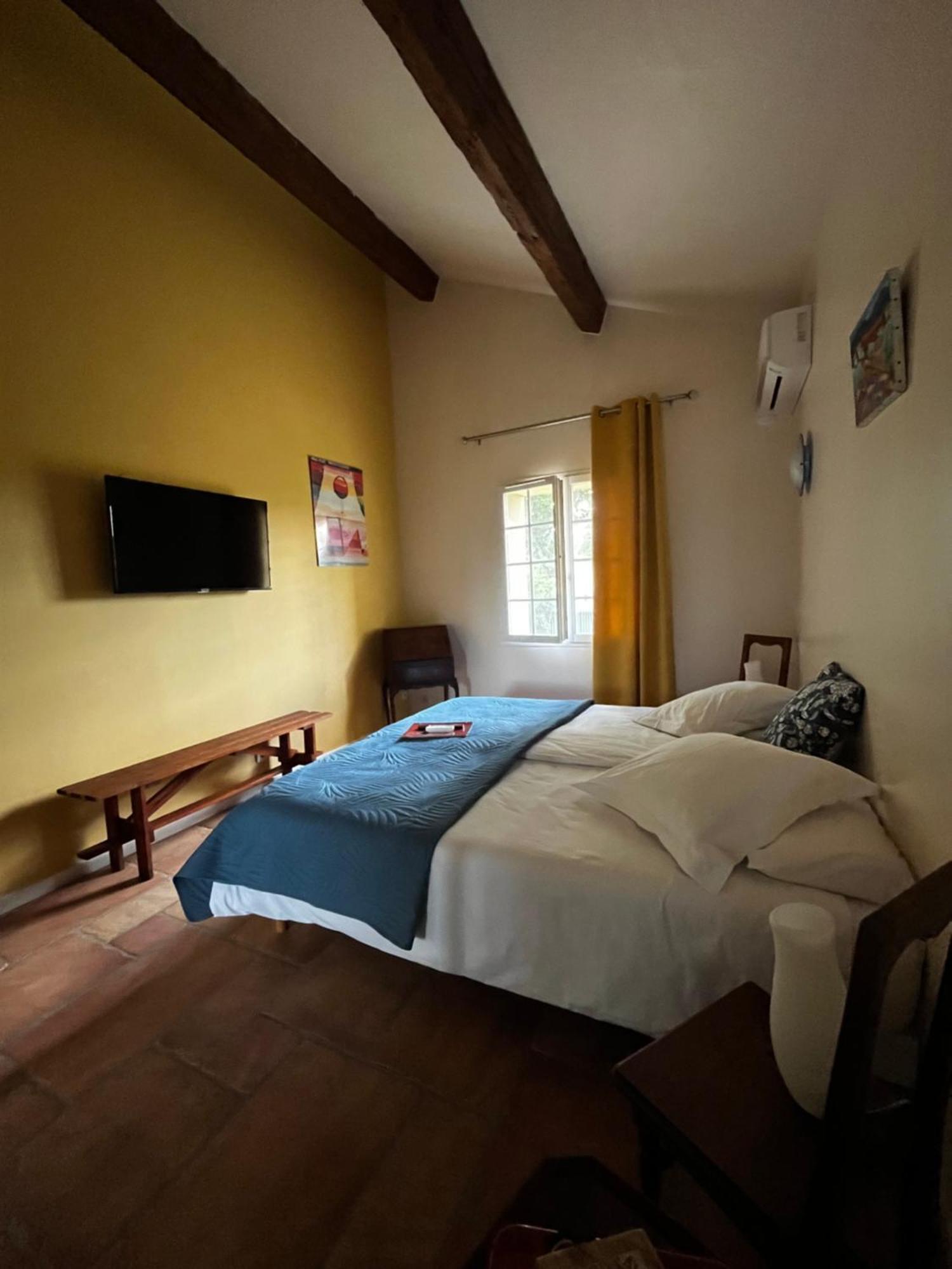 Chambres D'Hotes La Soulenque Luxury B & B Capestang Ngoại thất bức ảnh